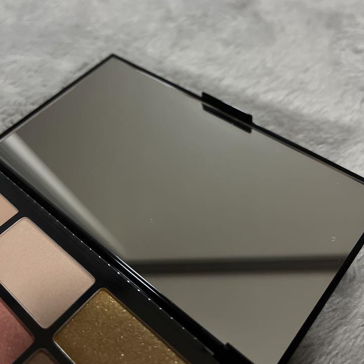 shu uemura シュウウエムラ
