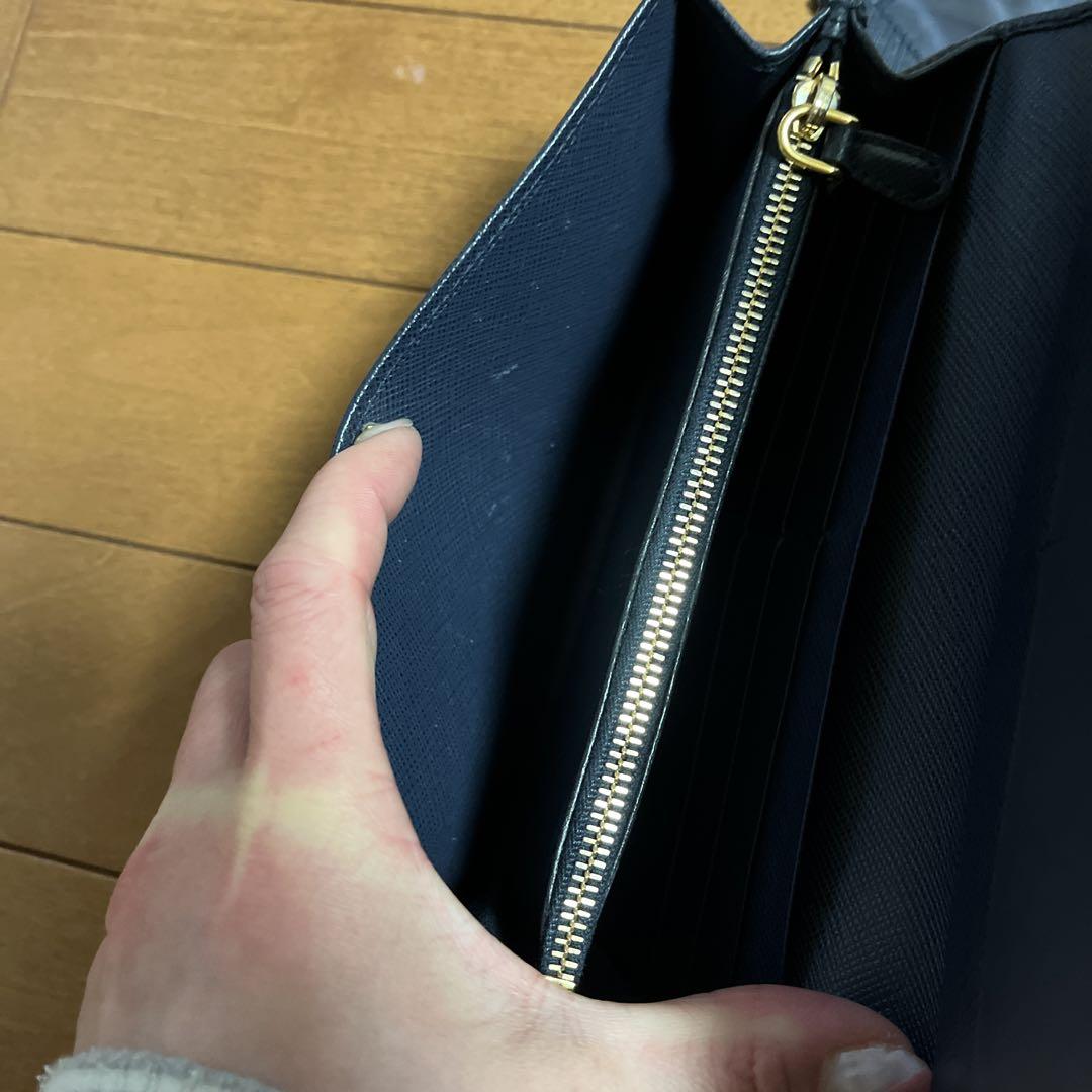 PRADA サフィアーノ長財布