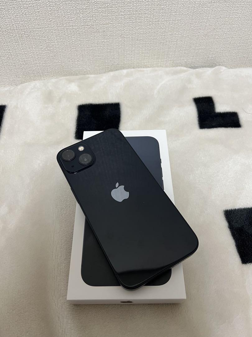 Apple iPhone 13 ブラック 本体 充電器付き - メルカリ
