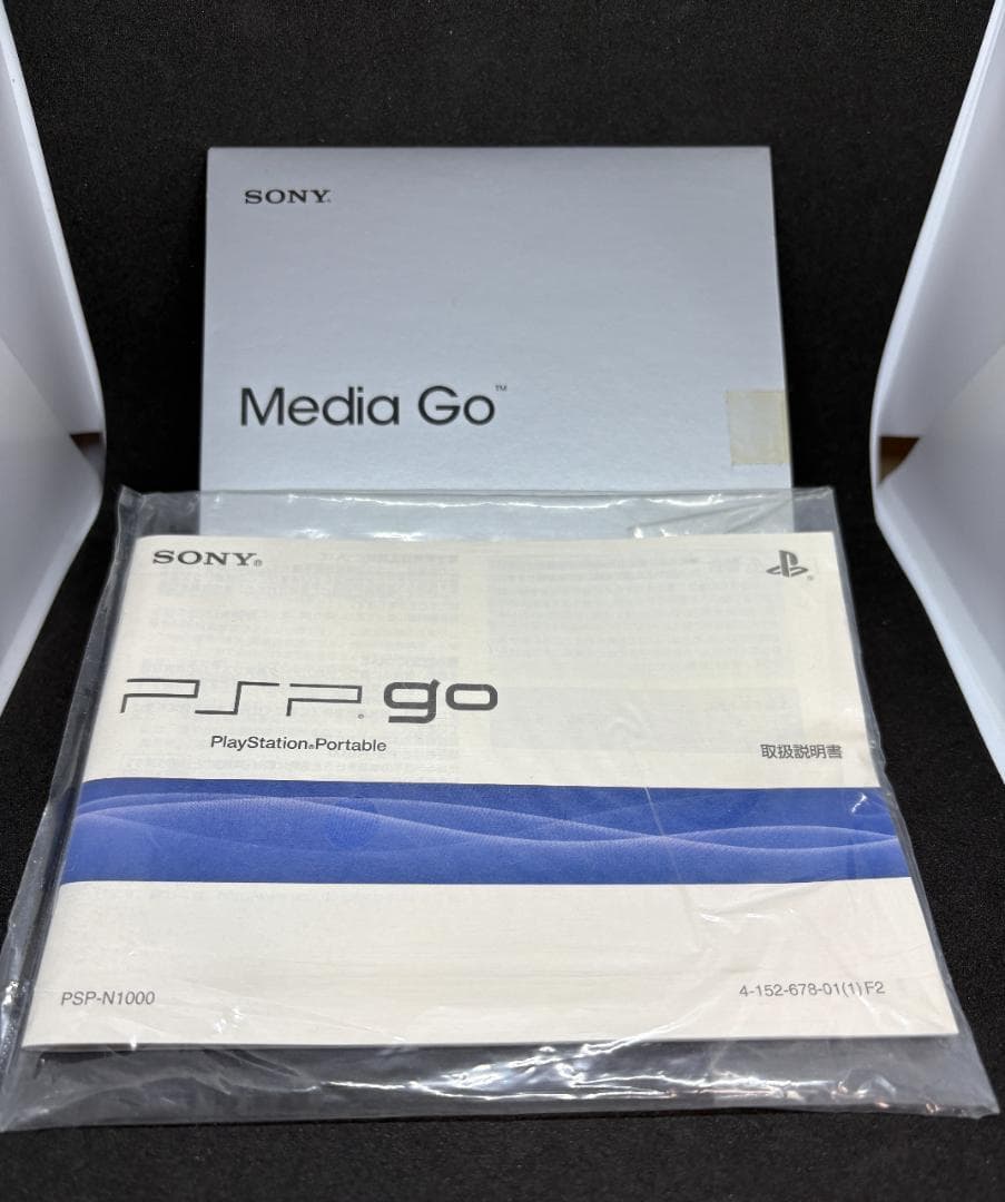 PSPgoピアノブラック PSP-N1000PBPlayStation