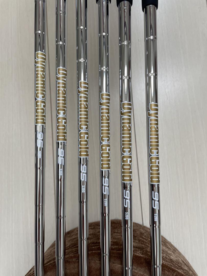 〈超美品〉スリクソン　ZXi5（ 5-PW） DG95 s200　アイアン