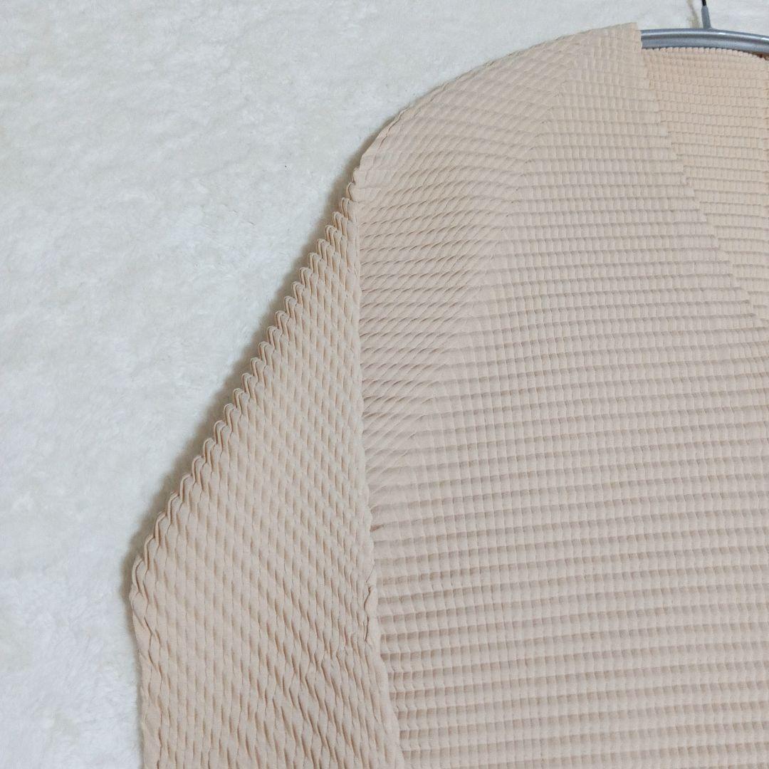 【希少品】【美品】ISSEY MIYAKE プリーツVネックカットソー M