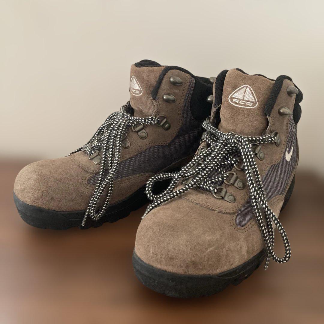 00s nike acg 26.5cm