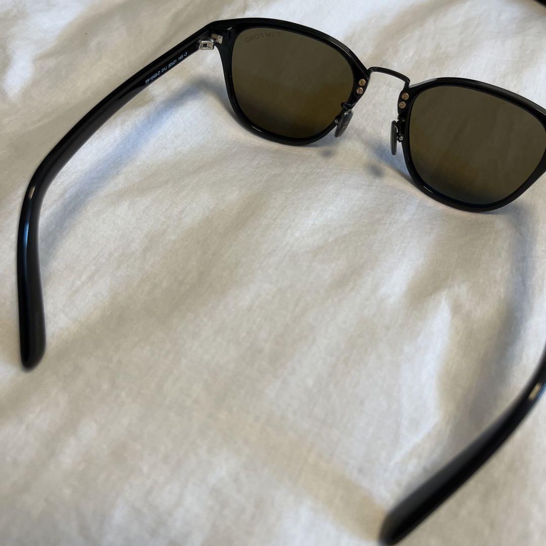 TOM FORD＊TF1049-D 01J サングラス