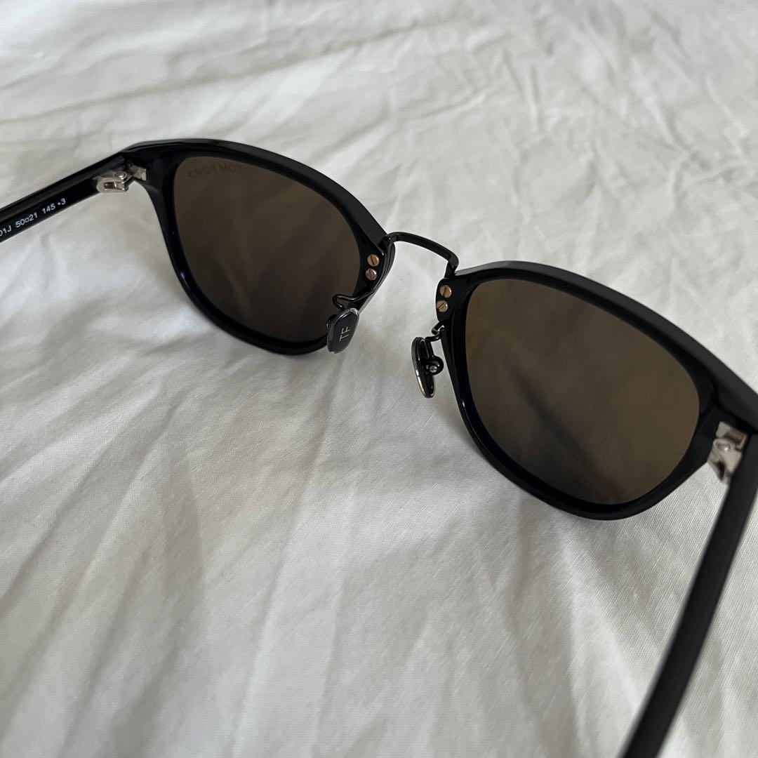 TOM FORD＊TF1049-D 01J サングラス