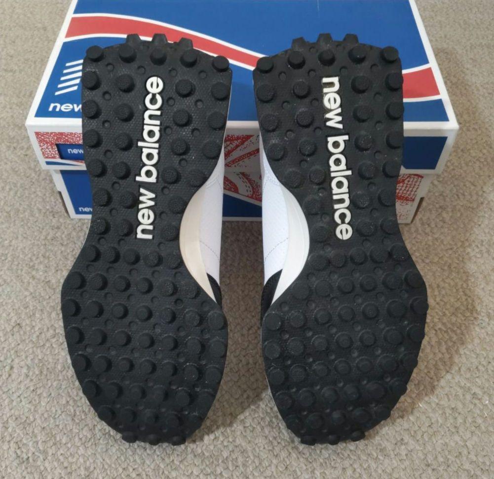 極美品☆New Balance ゴルフシューズ 23.5㌢