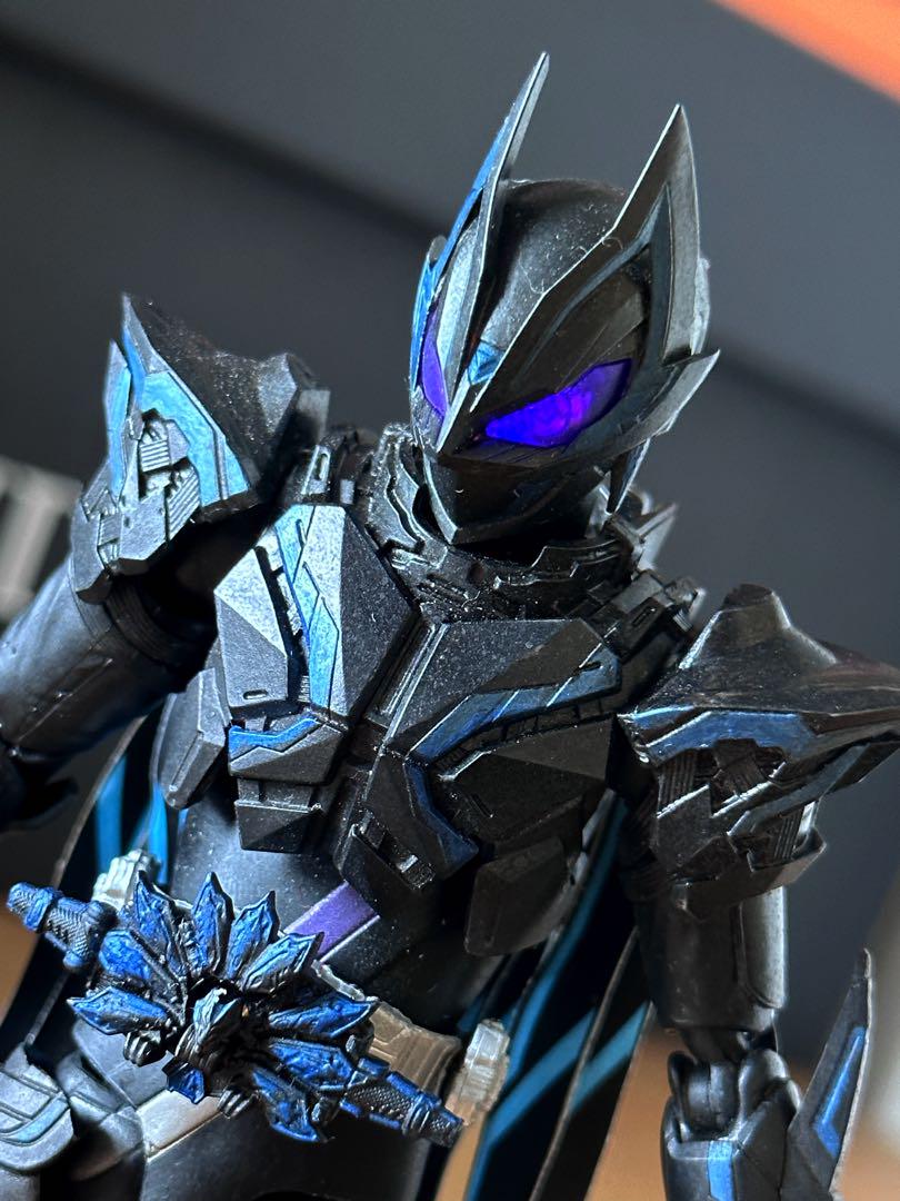 改造品 S.H.Figuarts 仮面ライダークロスギーツ 発光ver.
