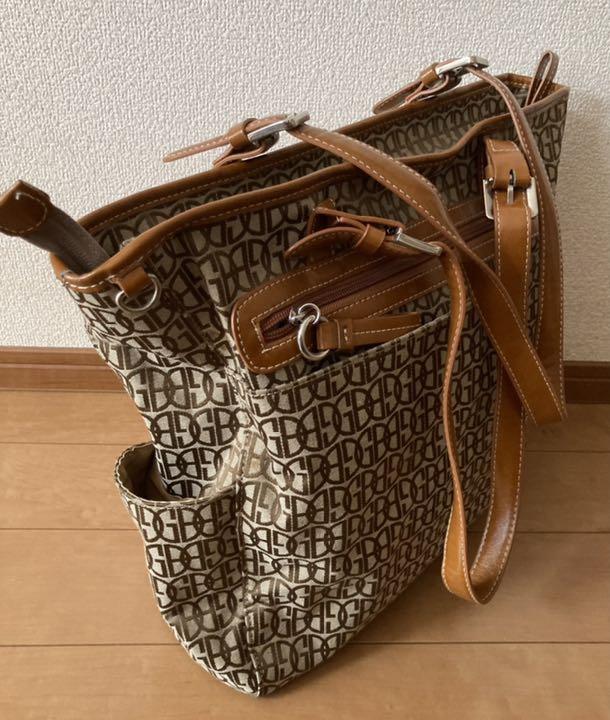 値下しました。Giani Bernini のレディース バッグ トートバッグ