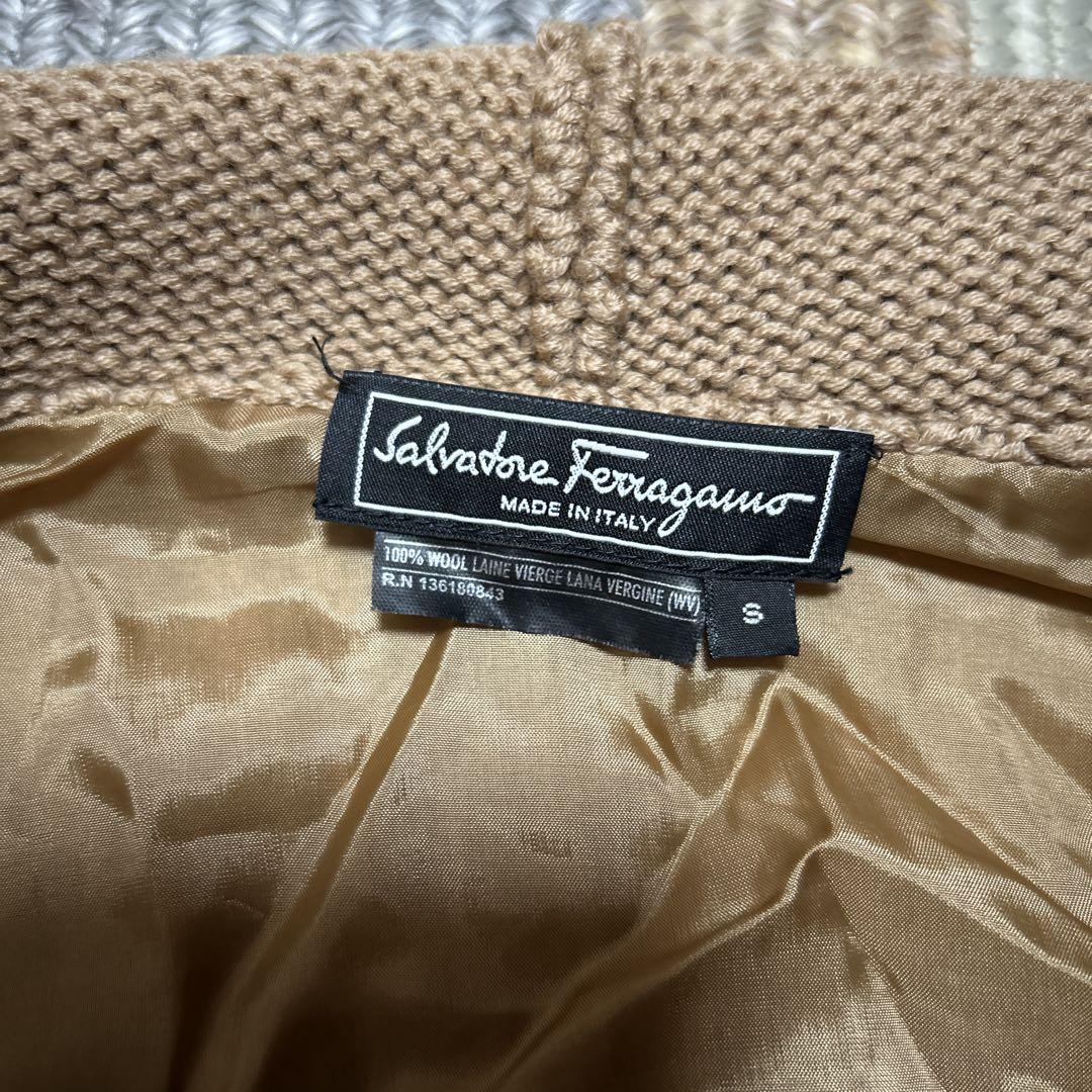 Salvatore Ferragamo フェラガモ　ガンチーニ　ニットコート