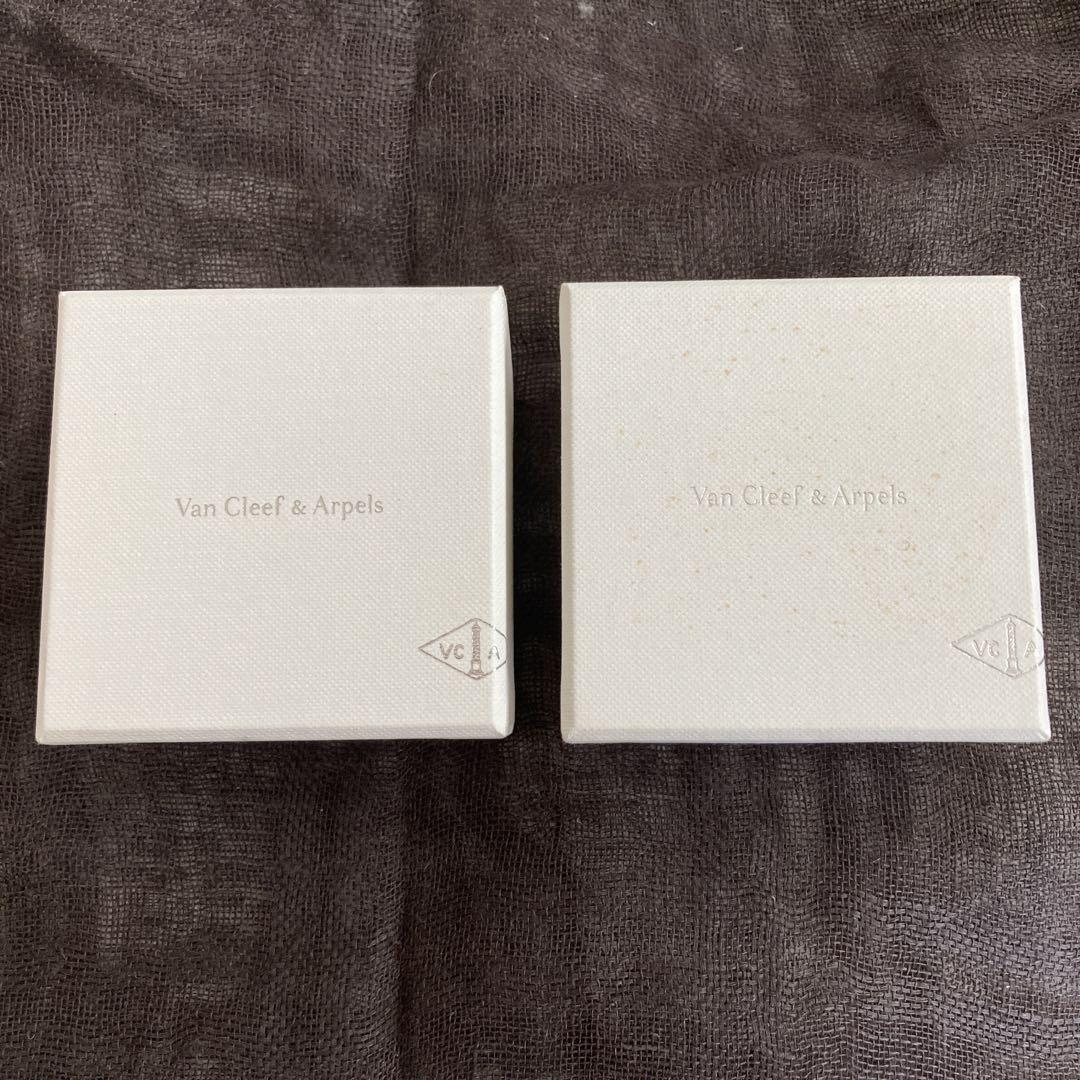 ヴァンクリーフアンドアーペル　リング　ブレスレット　空箱