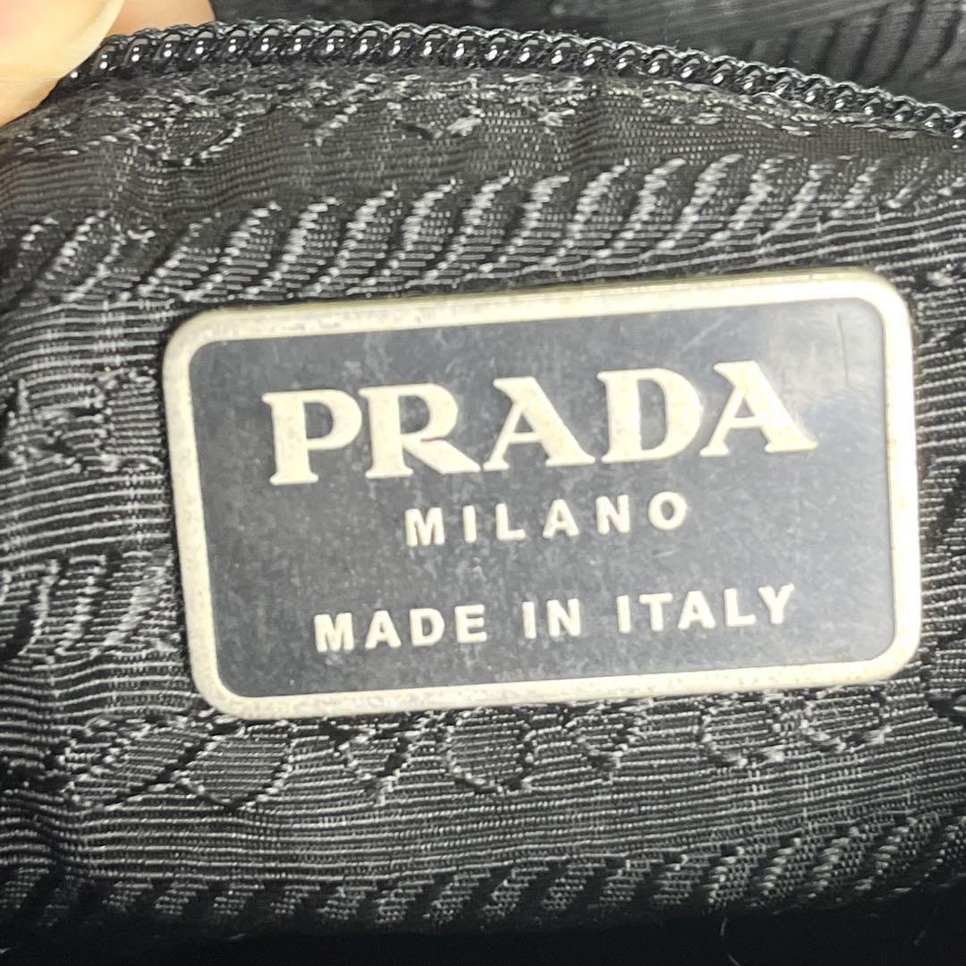 美品✨ PRADA リュック 三角ロゴプレート 黒 ナイロン レザー 巾着 A4