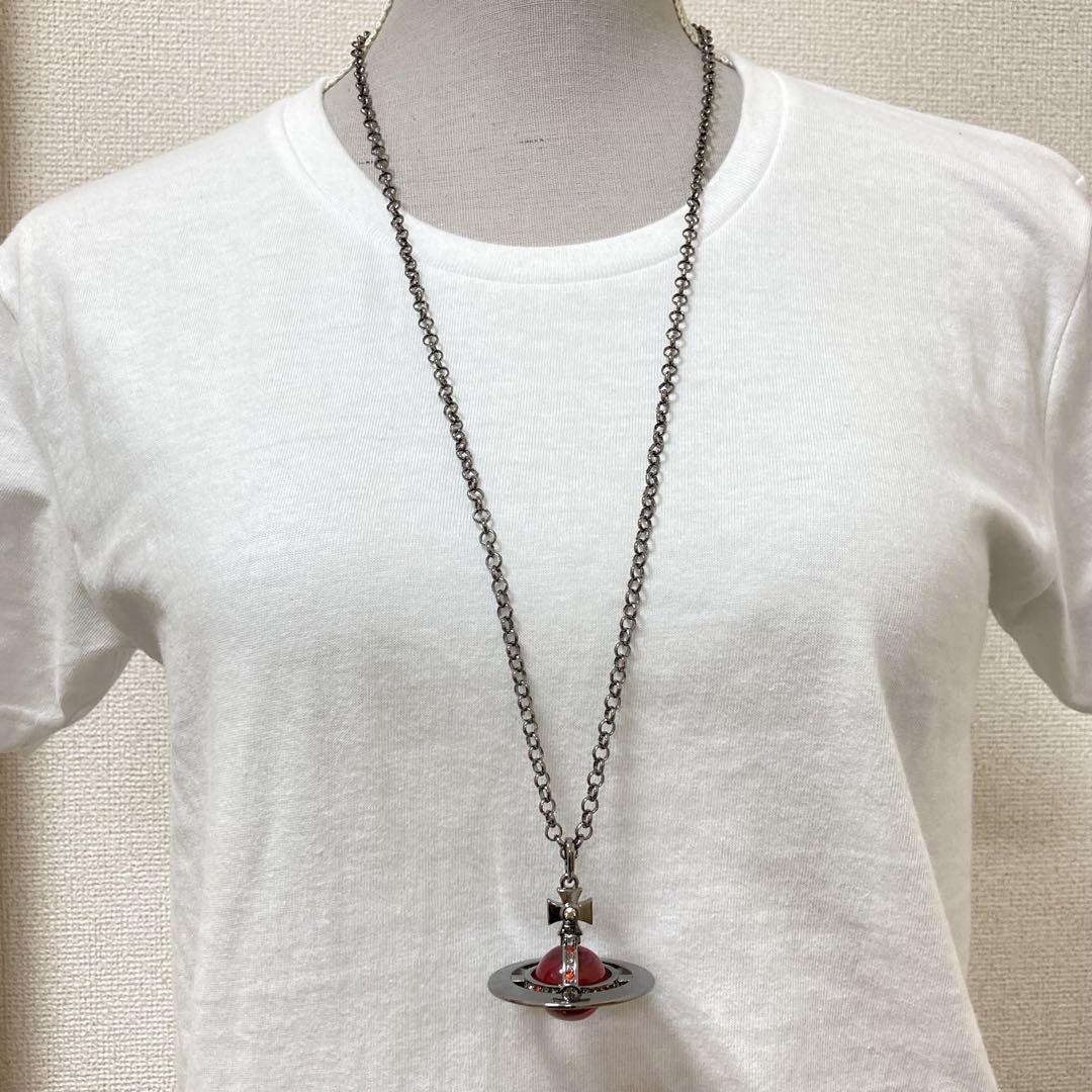 Vivienne Westwood スモールオーブネックレス　ガンメタ×レッド