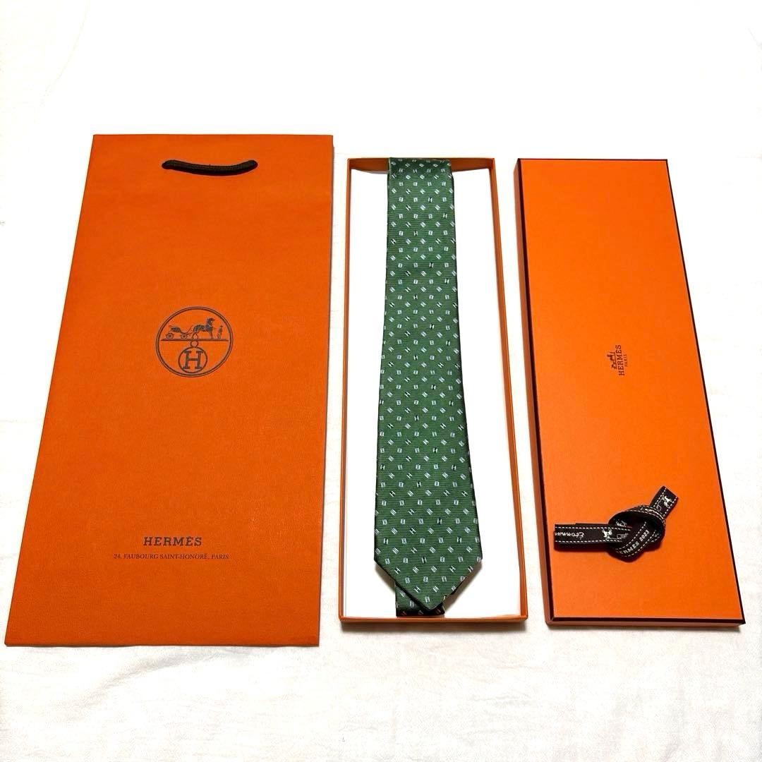 新品　HERMES　エルメス　ネクタイ　ペガサス　H柄　ファソネ　箱付　袋付