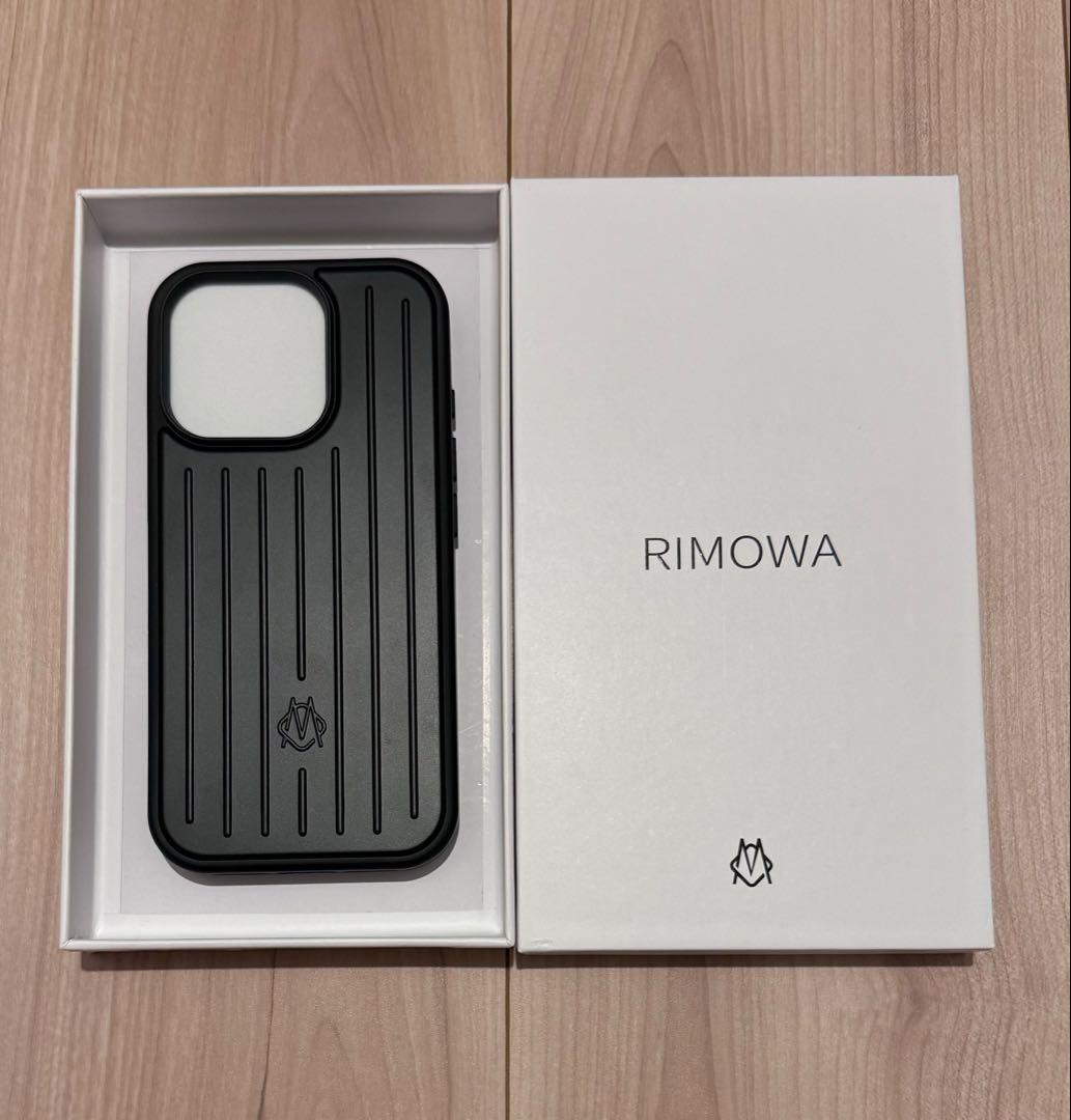 RIMOWA iPhone16pro用ケース ブラック