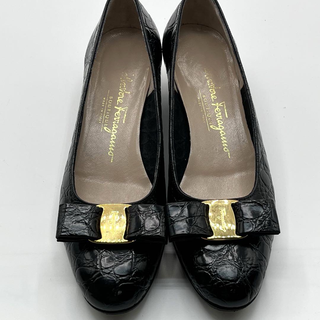 サルバトーレ フェラガモ VARA ヴァラリボン ヒールパンプス ブラック 黒 Salvatore Ferragamo - Salvatore Ferragamo フェラガモ ヴァラ
