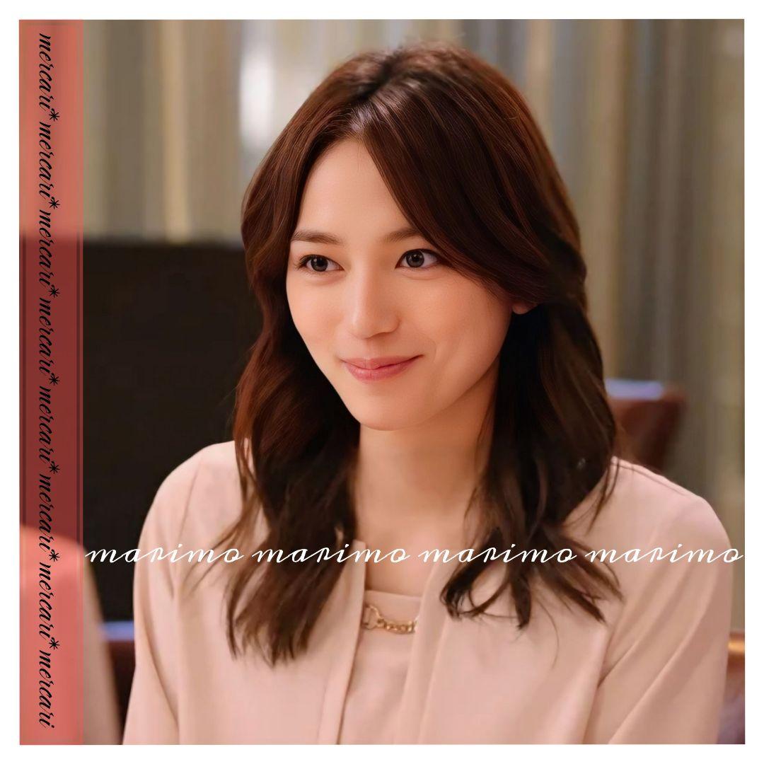 海外限定スパイク販売 美品】♥川口春奈さん♥『アンサンブル』〈TONAL〉ブラウス୨୧ トップス