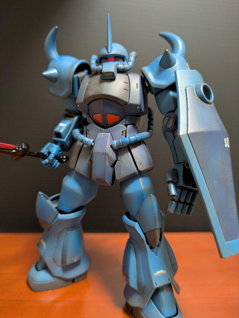 HGUC グフ 塗装済完成品 ガンダム