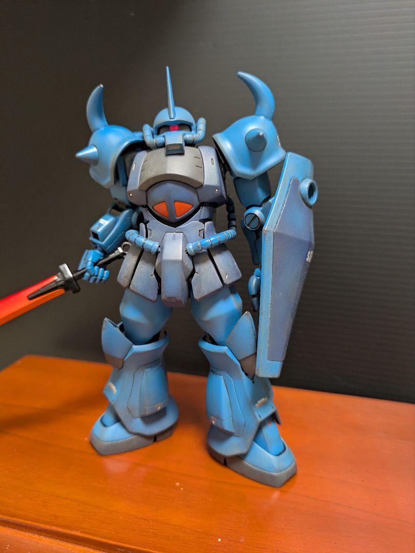 HGUC グフ 塗装済完成品 ガンダム