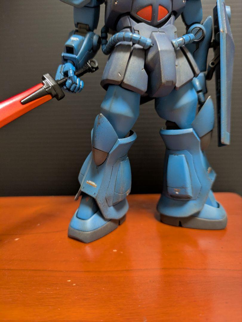 HGUC グフ 塗装済完成品 ガンダム