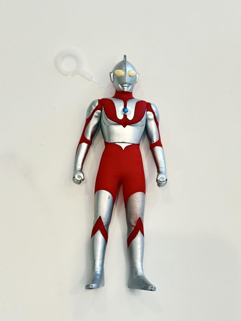 【2025新春福袋】 バルタン星人、ウルトラマン、怪獣、仮面ライダーV3フィギュア 4 特撮