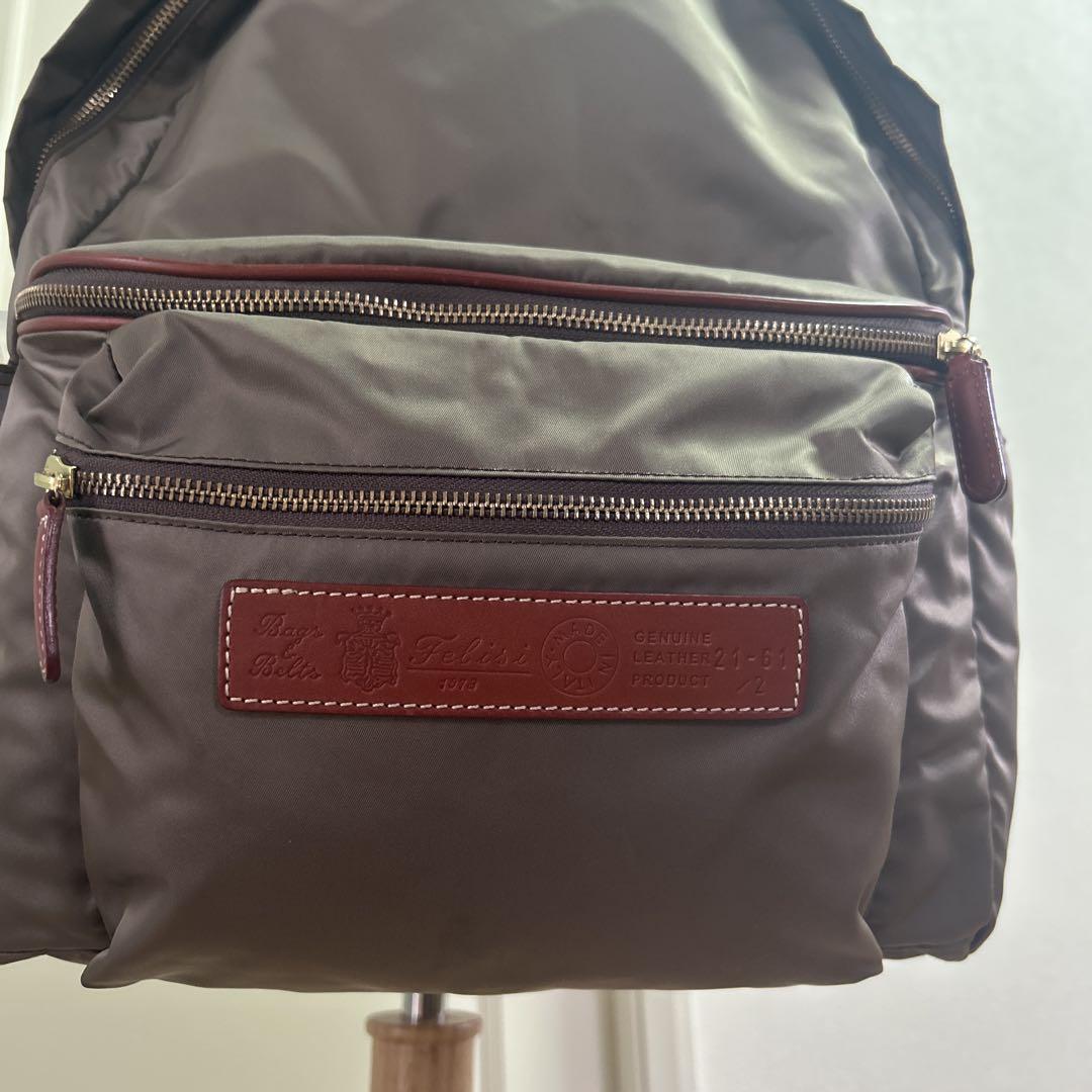 Felisiフェリージ　21/61/2/DS リュック TURTLEDOVE美品