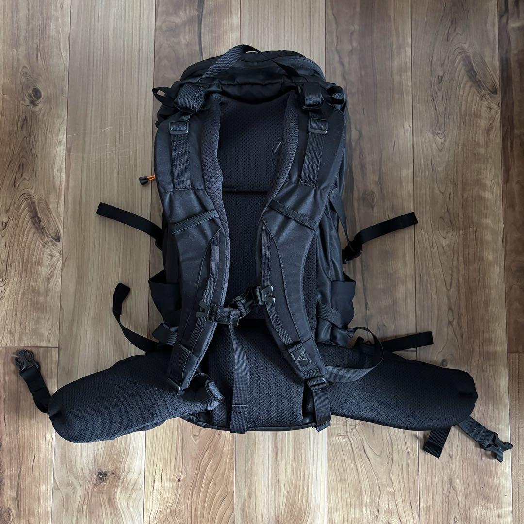 新品✨MYSTERY RANCH COULEE 20 black