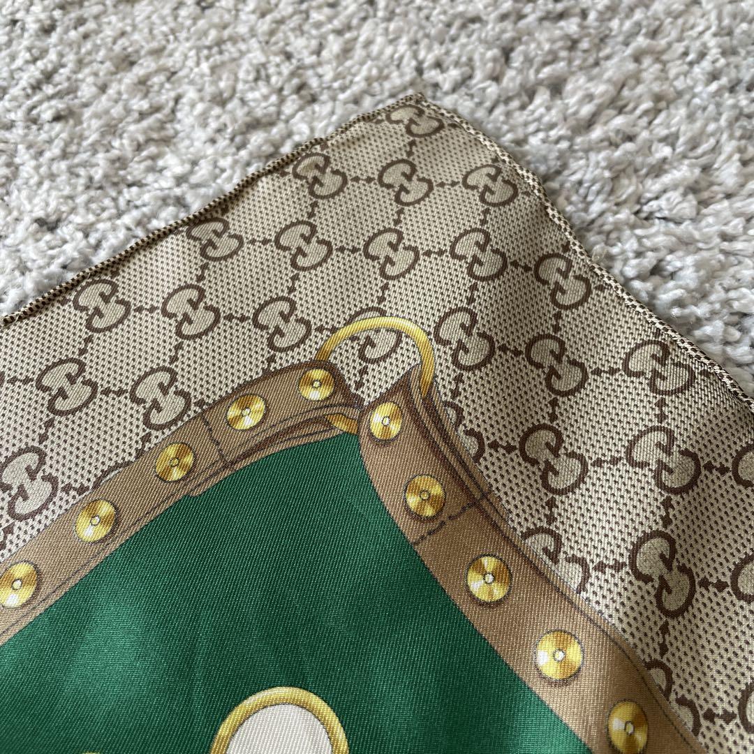 花柄 GGロゴ スカーフ　GUCCI
