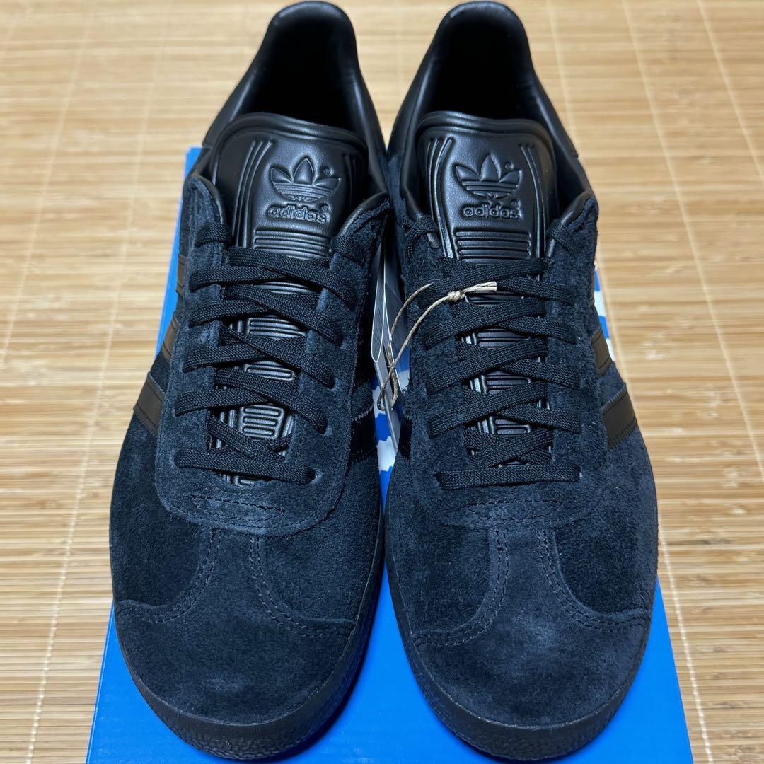 27.5 トリプルブラックGAZELLE ガゼル adidas サンバ タバコ 27.5 トリプルブラックGAZELLE ガゼル adidas サンバ タバコ
