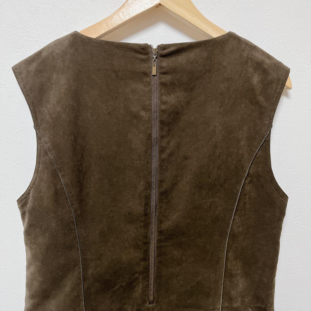 レリアン Leilian 美品 スエード ワンピース　スタッズ　カーキ　9サイズ レリアン Leilian 美品 スエード ワンピース スタッズ カーキ 9
