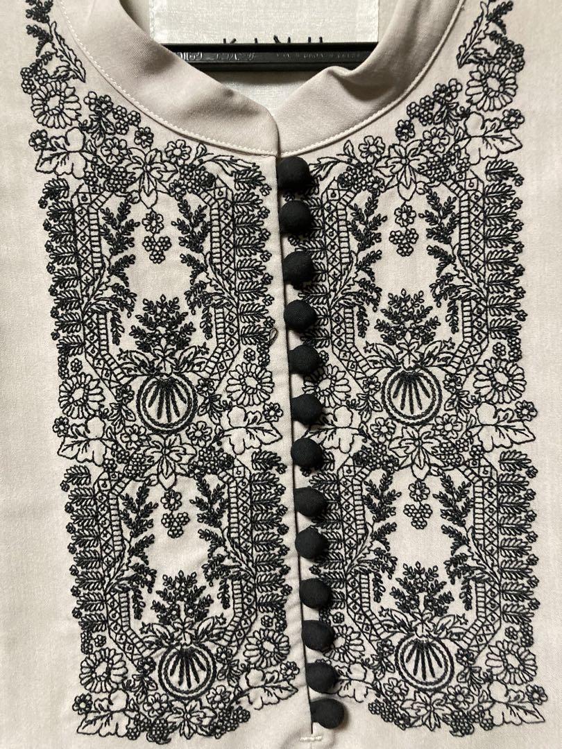 定価¥6,930＊完売品＊antiqua＊上品な刺繍 ロングワンピース ゆったり