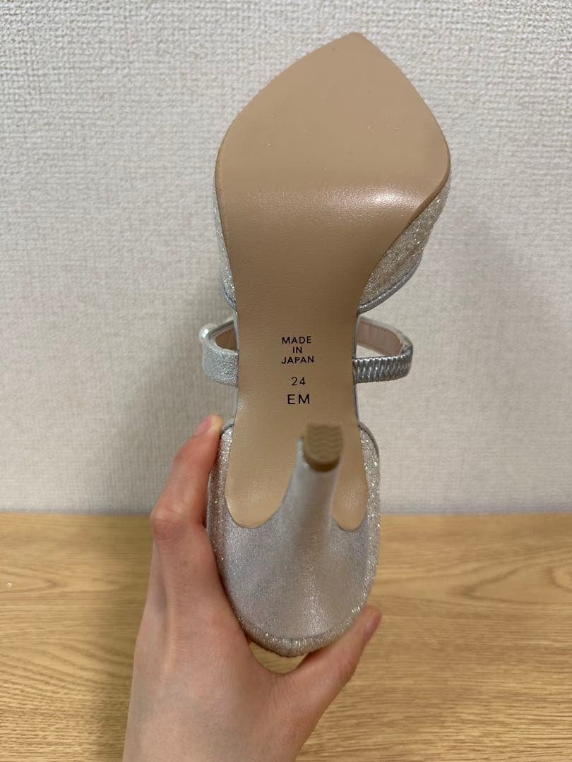 RIon様専用 DIANA シルバー グリッター パンプス