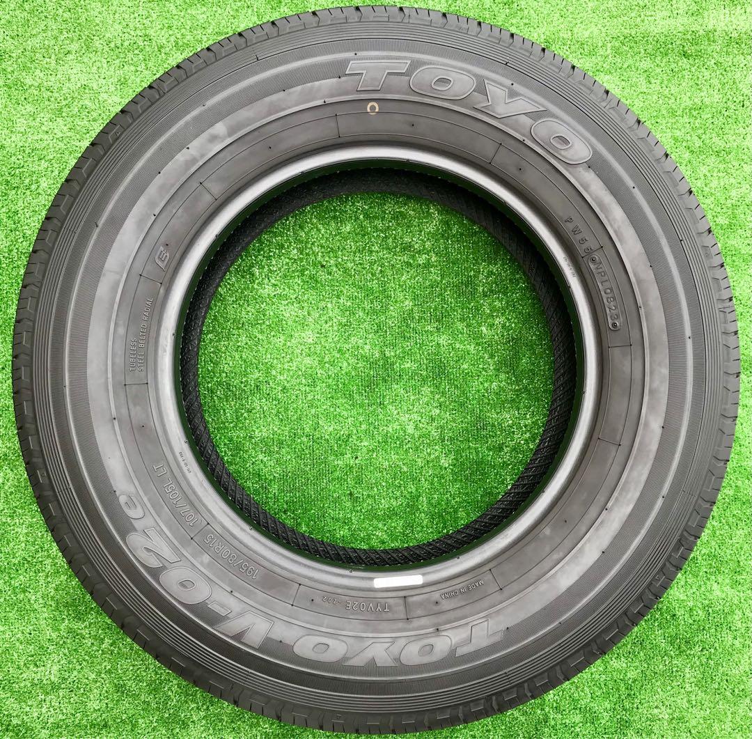 195/80 R15、TOYO V-02e 15インチ LTラジアルタイヤ23年 画像4
