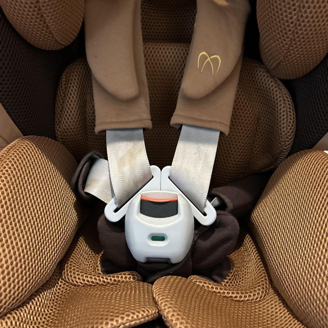 AILEBEBE エールべべ クルットNT2 シナモンブラウン　シートベルト
