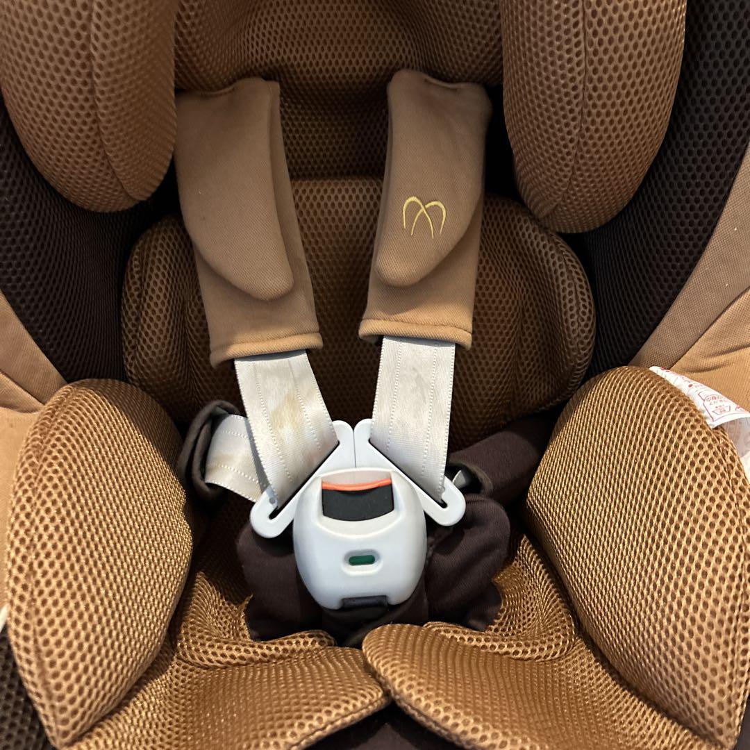 AILEBEBE エールべべ クルットNT2 シナモンブラウン　シートベルト