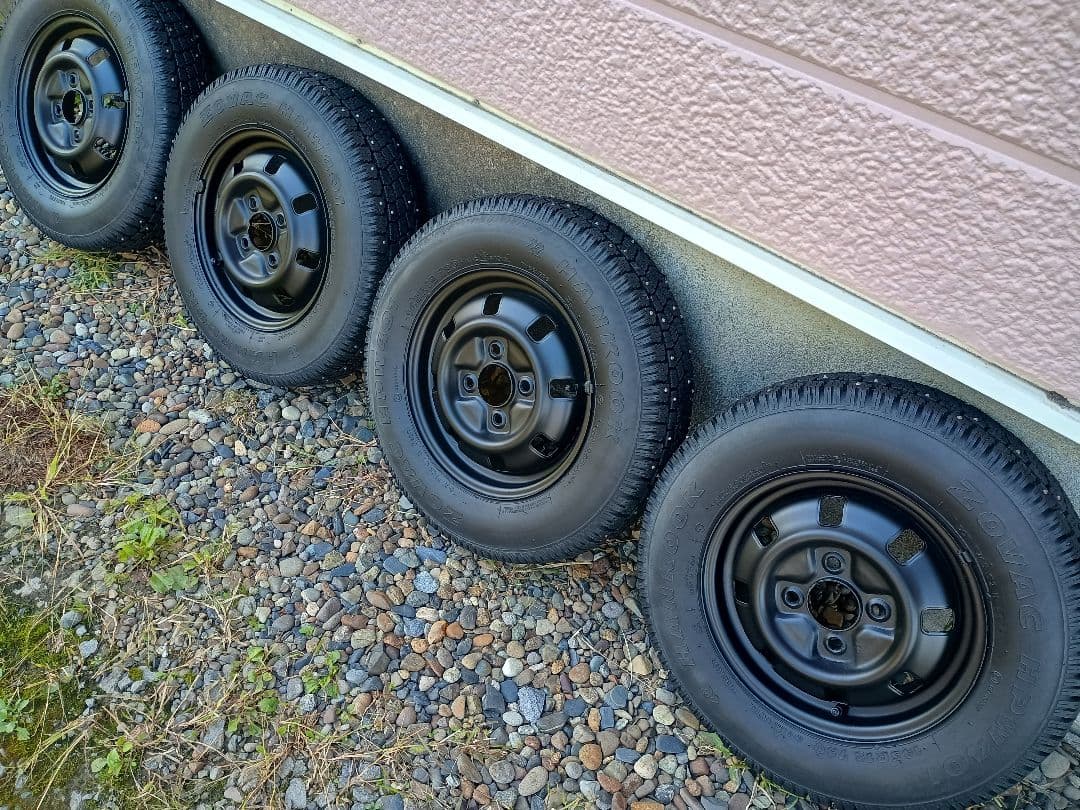 スパイクタイヤ＆スチールホイール4本傷や汚れあり