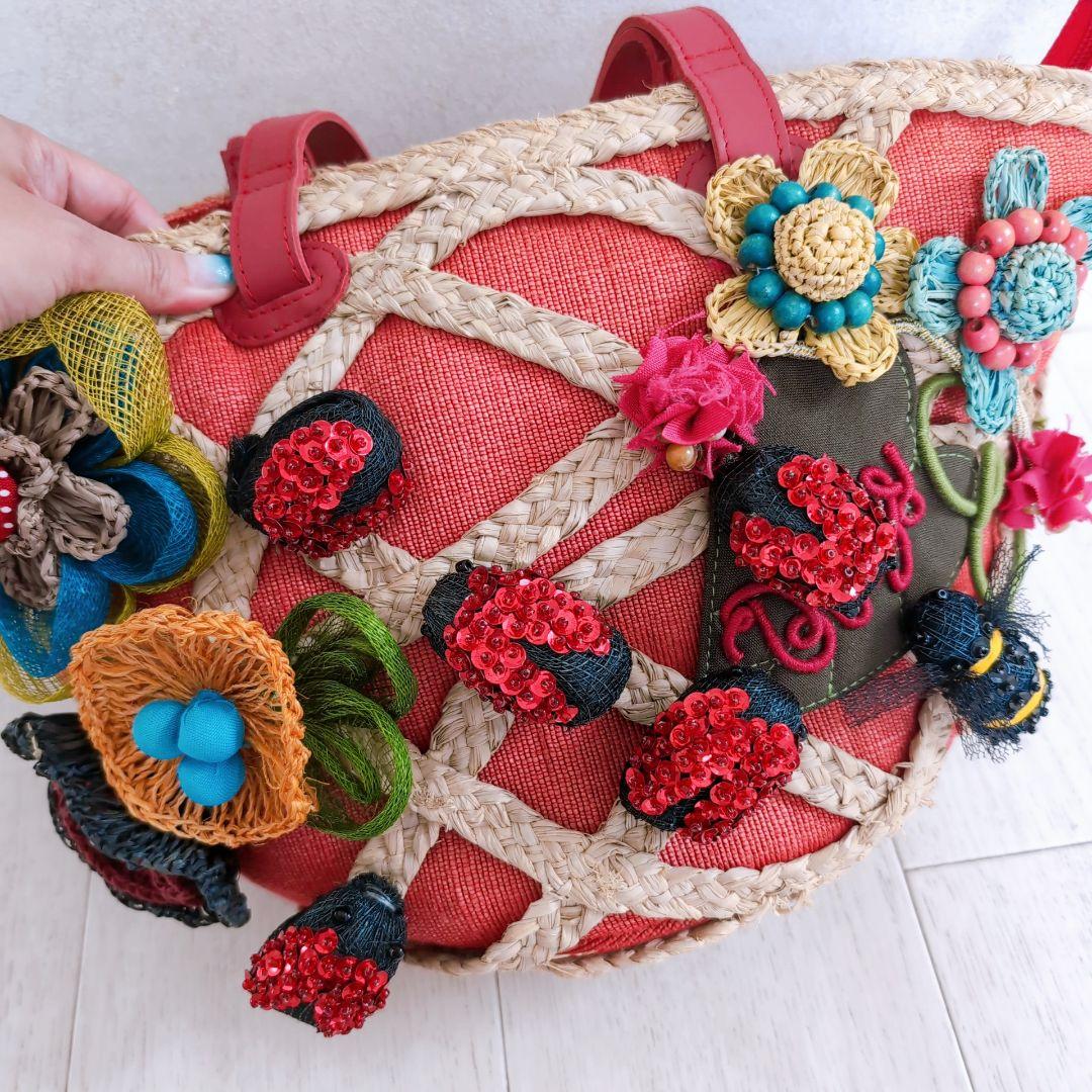 カラフルな刺繍のかごバッグ org.jpg