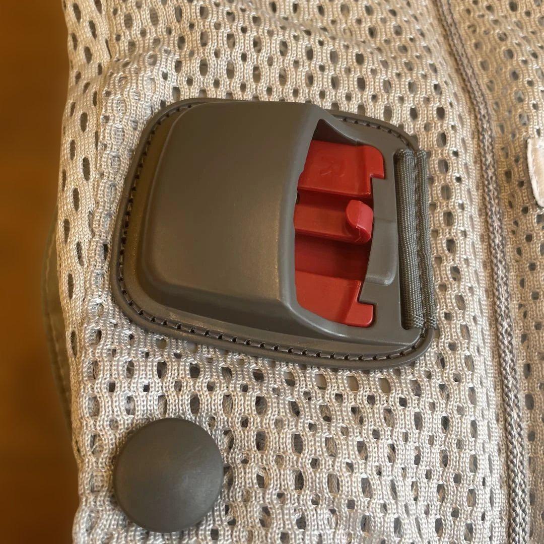 ベビービョルン 抱っこひも ONE KAI Air シルバー