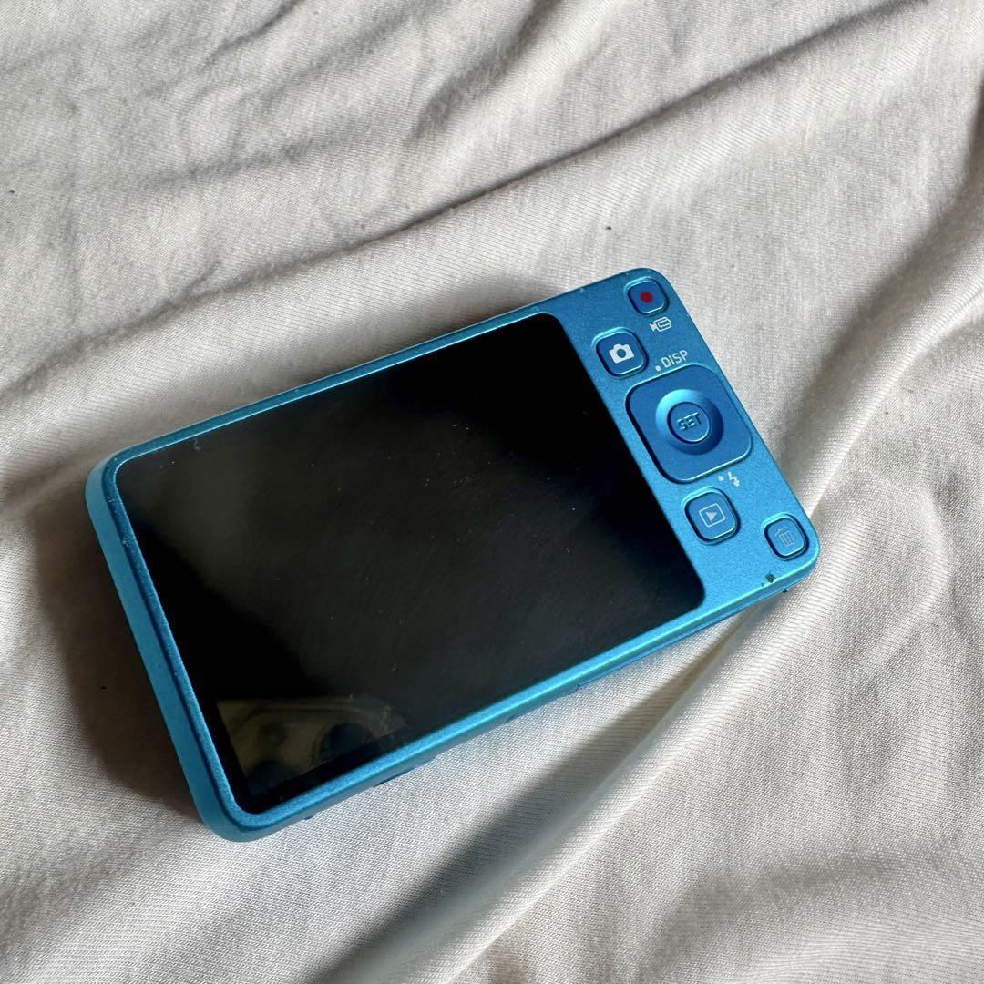 CASIO EXILIM EX-Z800コンパクトデジタルカメラ