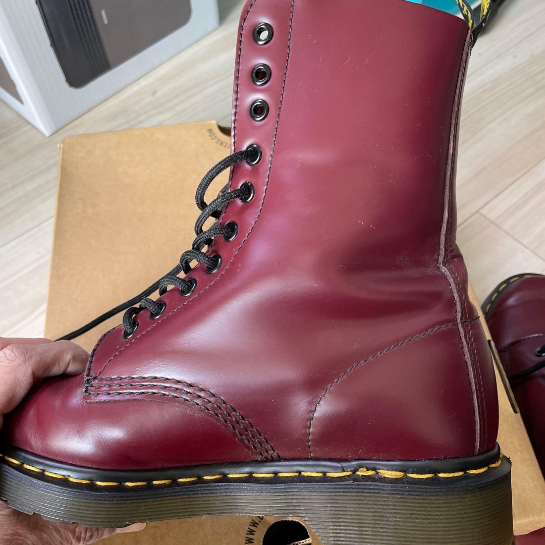Dr. Martens ドクターマーチン 1490 10ホール チェリーレッド Dr.Martens ドクターマーチン 1490 1490 10ホール レースアップ ブーツ