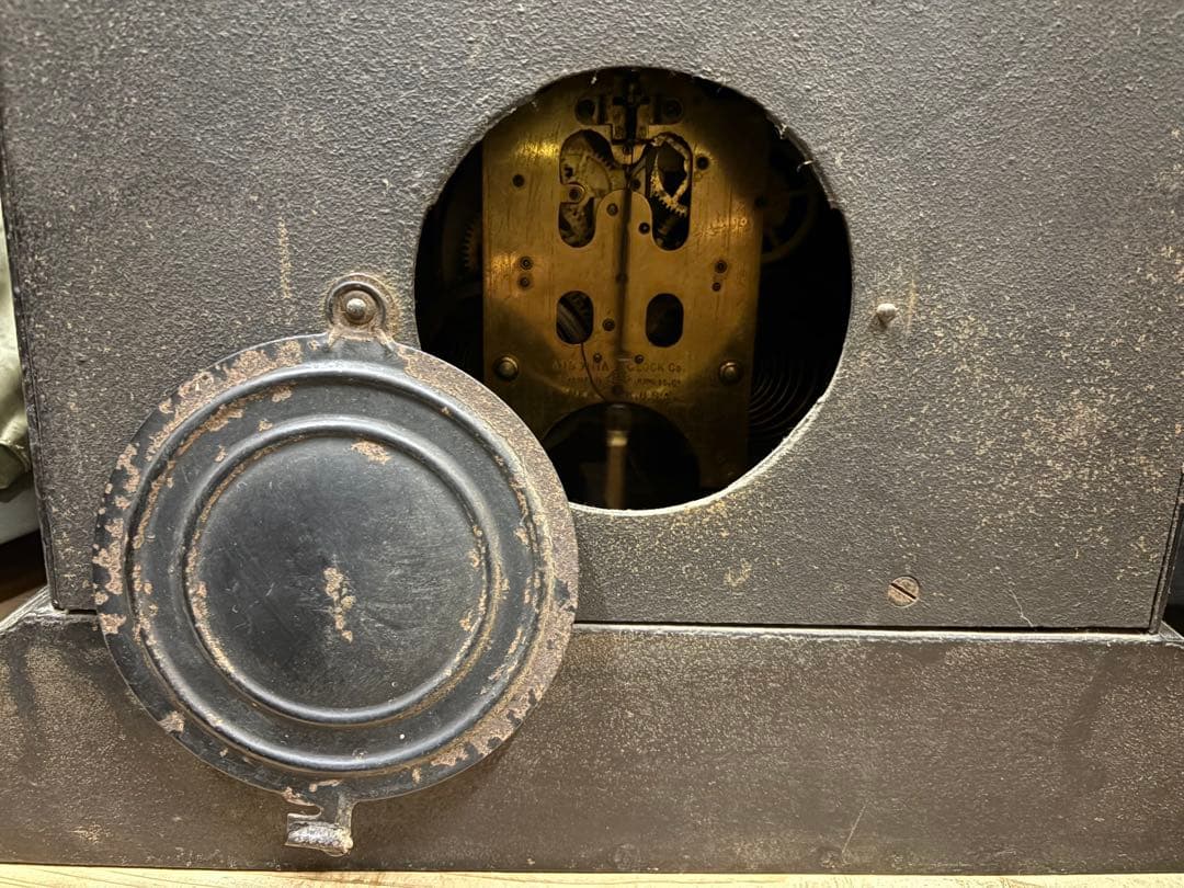 アンティーク置時計目立った傷や汚れなし