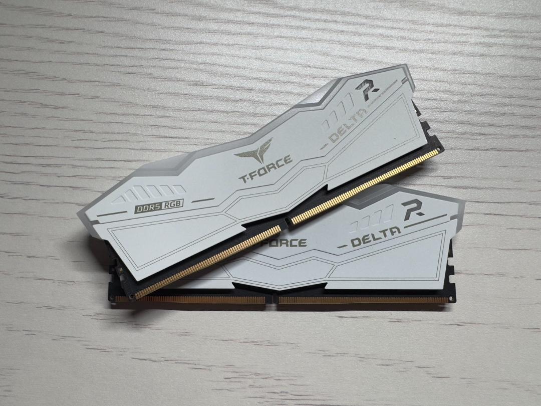 T-FORCE DDR5メモリ 32gb-6000MHz