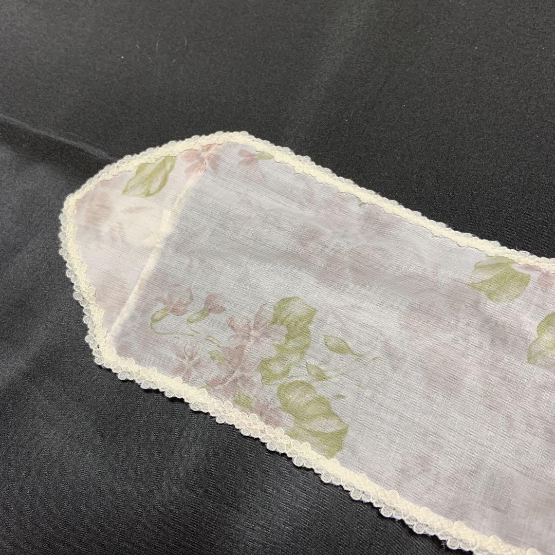 アキアカネ 花柄 レース 豪華エプロン 未使用品