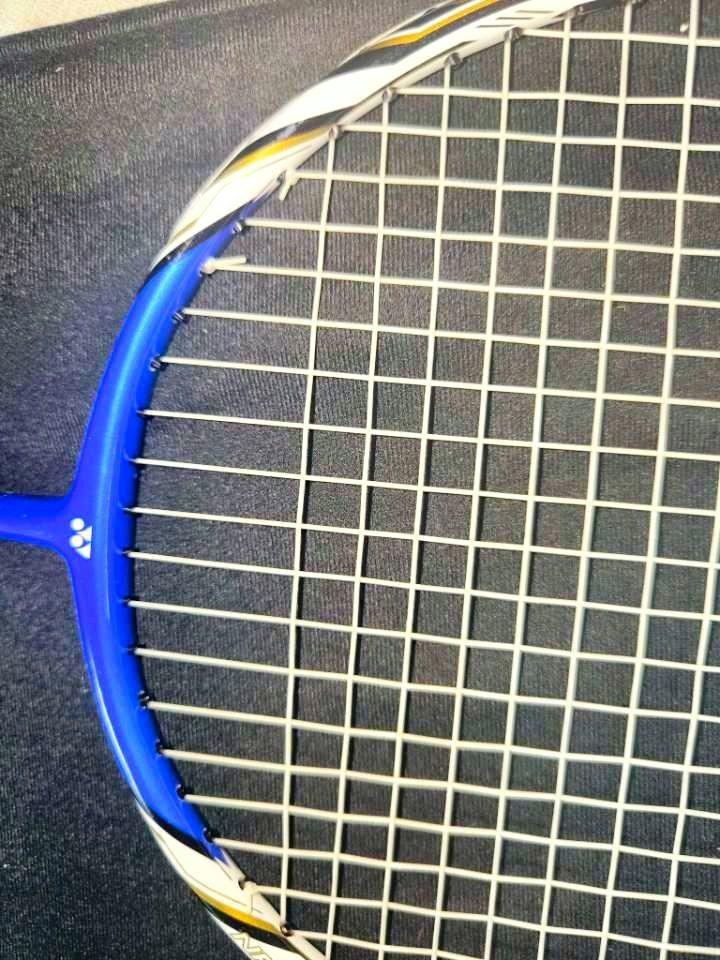Yonex ヨネックス バドミントンラケット2本セット