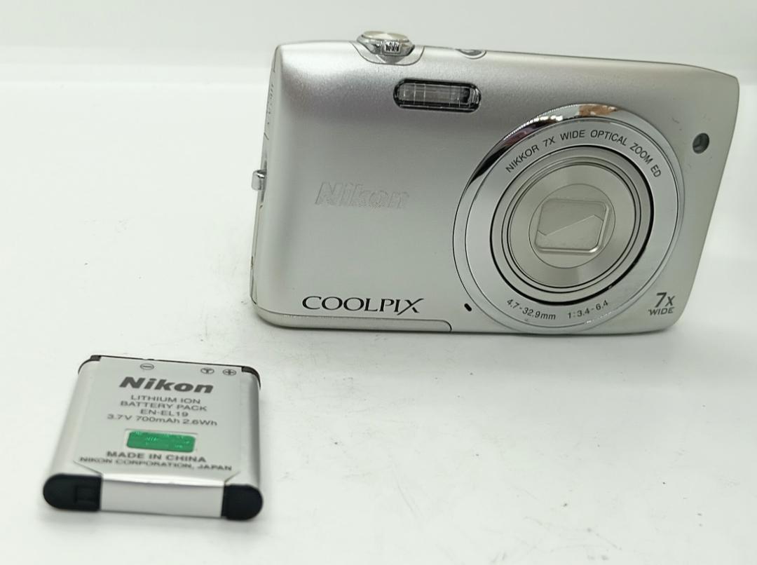 Nikon coolpix s3400 シルバー デジタルカメラ 充電器付き