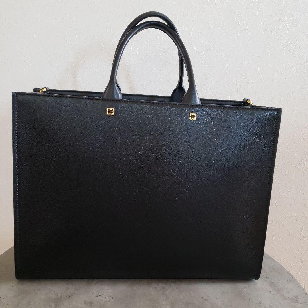 GIVENCHY トートバッグ