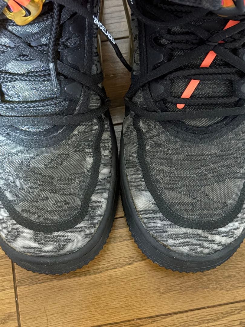 Off-White × Nike Air Force 1 Mid 