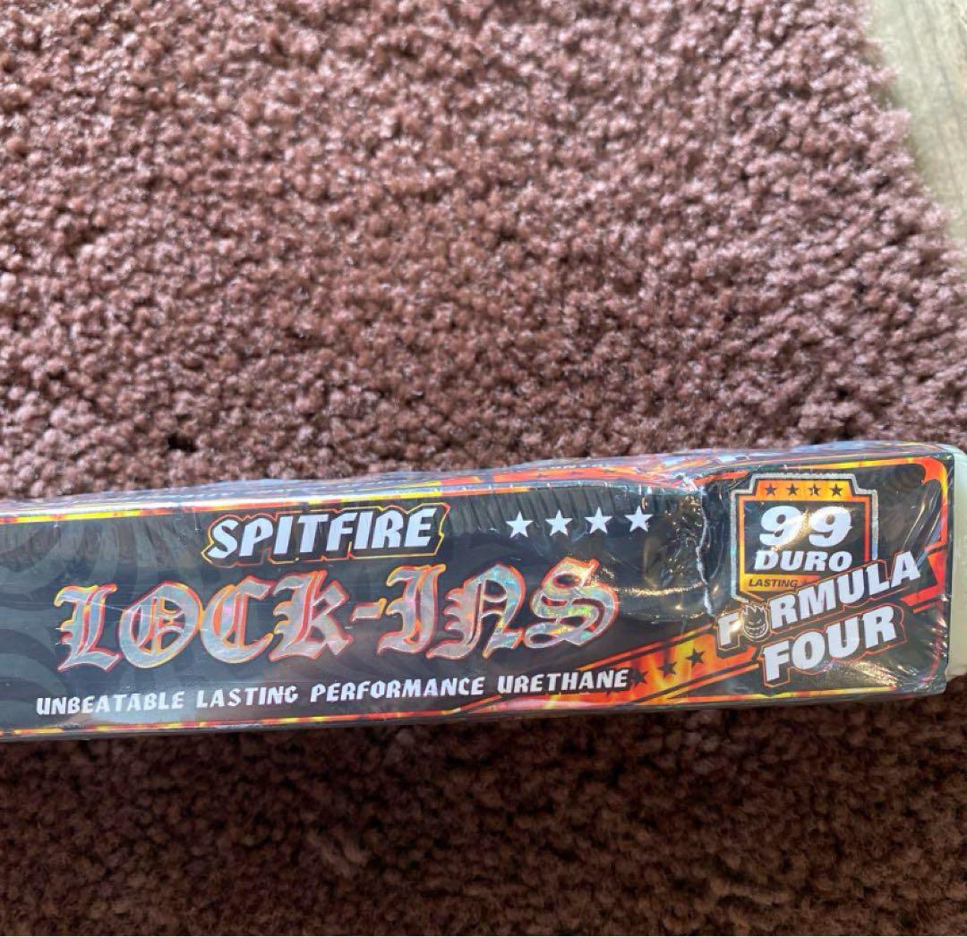 Spitfire LOCK-INS 52mm 99A ウィール