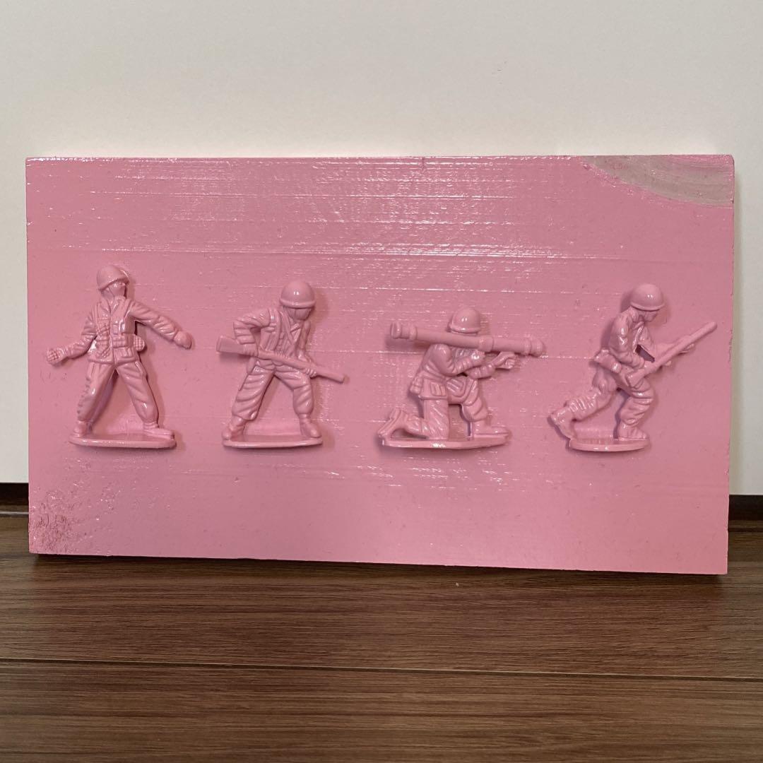 アーミー　軍人　3D アート　ピンク　ヴィンテージ　一点物 4,950円