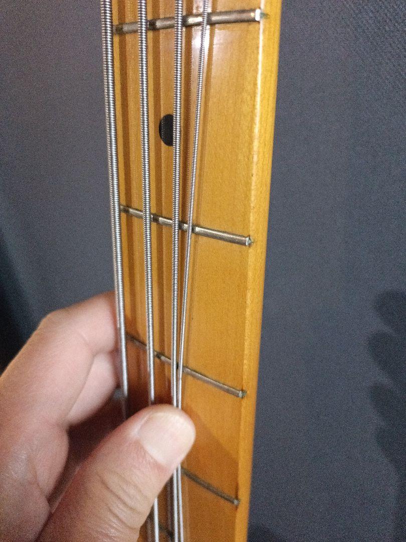 ベース Fender Precision Bass