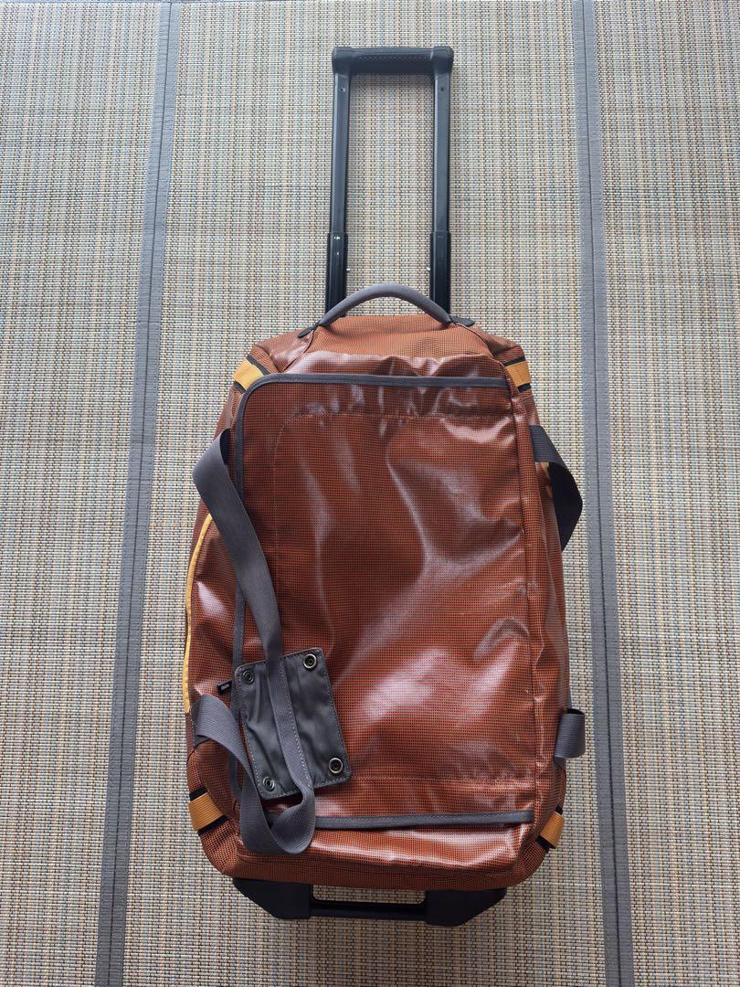 patagonia　パタゴニア　ブラックホール　ウィールドダッフル